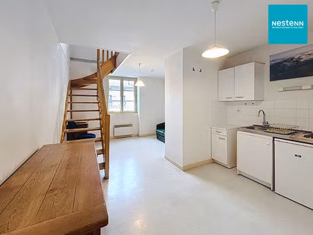 appartement t2 en duplex  rare sur le secteur  idéalement situé au coeur de montbrison