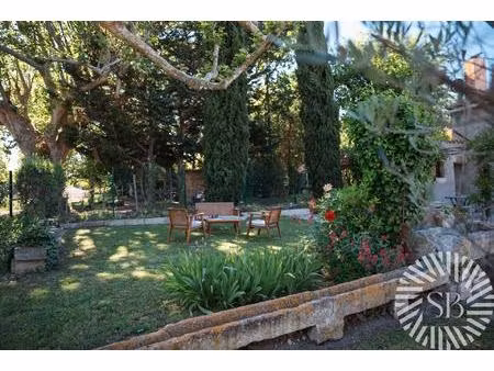 mas de caractère 4 chambres et 1 appartement indépendant