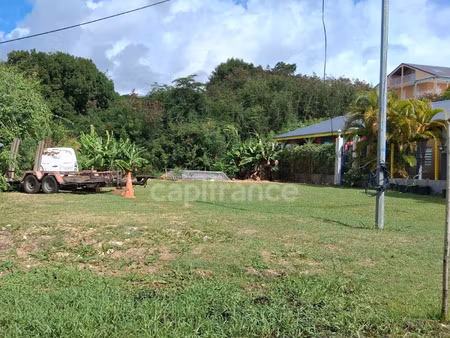 terrain à vendre saint francois 800m2 131 400€