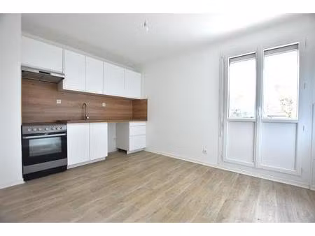 t4 - 8 bis rue colette 69800 saint priest