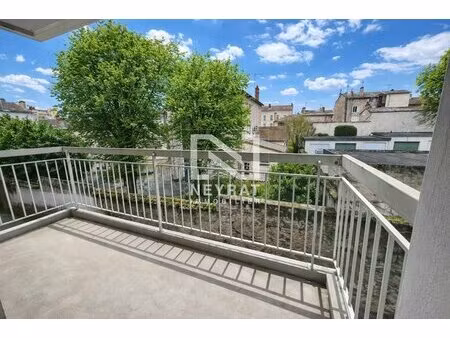 appartement 4 pièces centre-ville au calme  traversant  double balcon