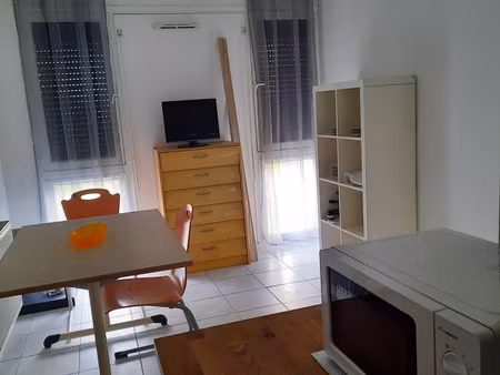 studio idéal étudiant.