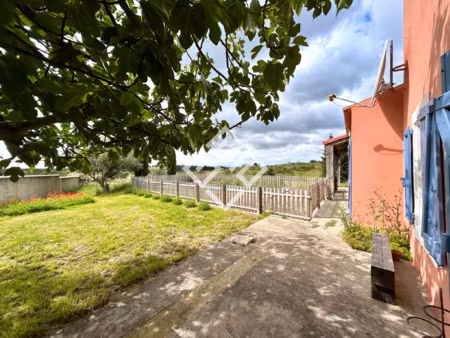 rose maison de caractère avec piscine et panorama