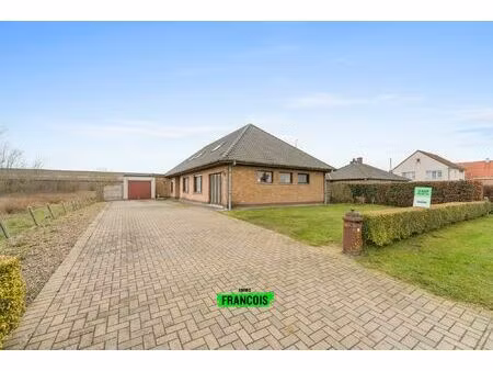 huis te koop in zedelgem met 6 slaapkamers