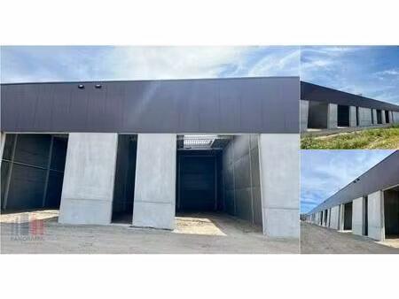 surface industrielle à vendre à stadsbeemd 1317 halen (rbv26033)