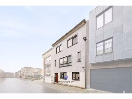 appartement te koop in zellik met 7 slaapkamers