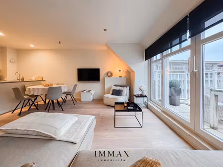 appartement te koop in knokke-heist met 2 slaapkamers