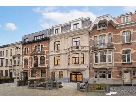 commercieel te koop in berchem