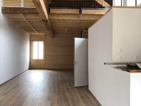 location appartement 2 pièces 75 m² à gimont (32200)