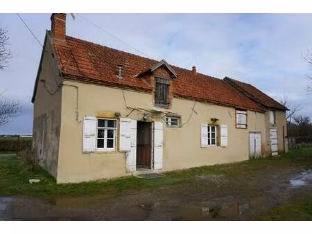 petite fermette à rénover à 12 minutes de paray