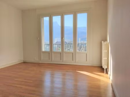 location appartement 4 pièces 94 m² à grenoble (38000)