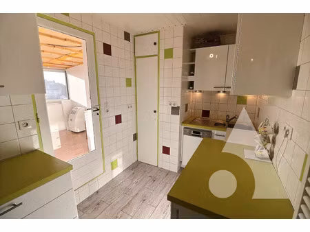 location appartement 2 pièces 27 m² à dole (39100)