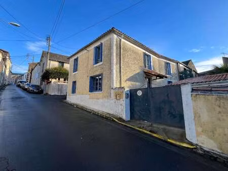 location maison à pouzauges (85700) : à louer / 105m² pouzauges