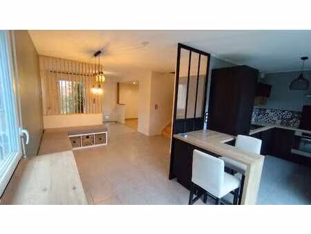 location maison à vertou (44120) : à louer / 90m² vertou