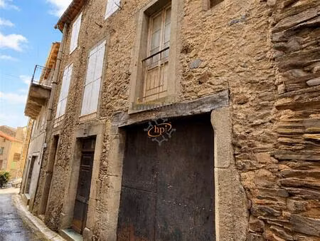 vente maison de 96 m2  au coeur du village de fayet  à rénover