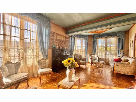 vente maison 7 pièces 253 m² à reyrieux (01600)  575 000 €