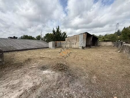 vente dépôt avec hangar et terrain constructible saint affrique