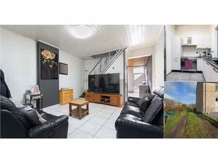 maison à vendre avec terrasse et jardin   roux (vbd86677)