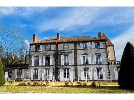 château à vendre