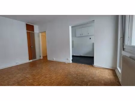 location appartement 2 pièces 40 m² à metz (57000)