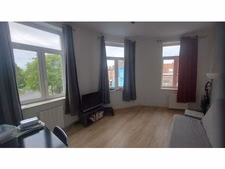 location appartement 2 pièces 42 m² à lille (59000)