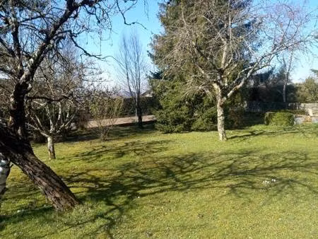 terrain constructible à vendre