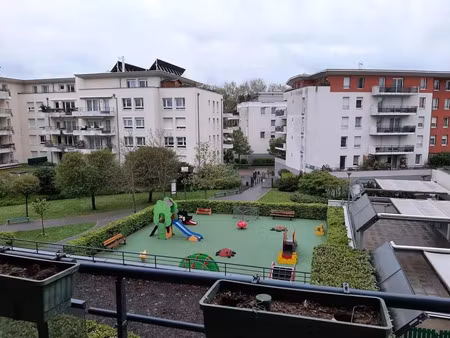 location appartement 3 pièces 65 m² à illkirch-graffenstaden (67400)