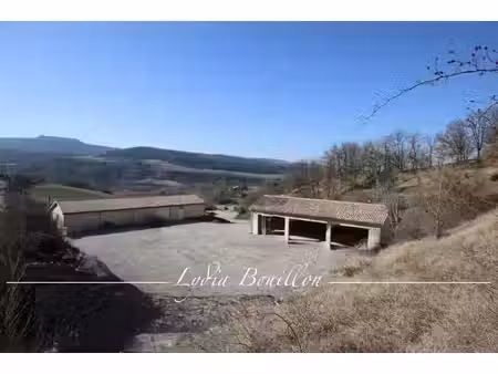 espace industriel à vendre