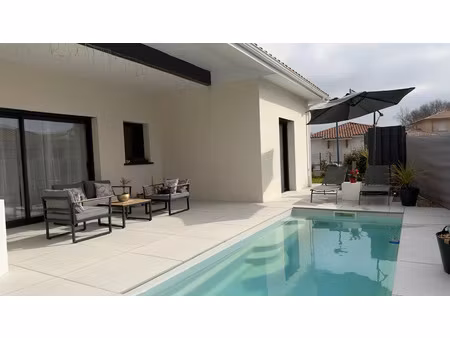 vente maison 5 pièces 103 m² à narrosse (40180)  399 000 €