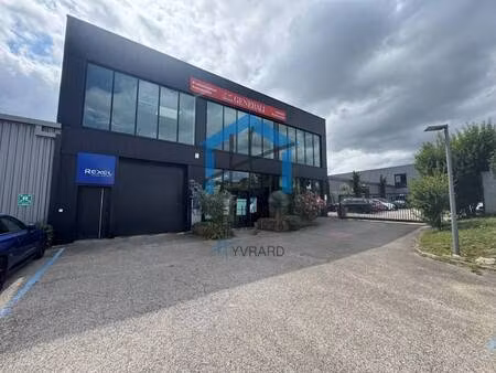 local commercial à louer