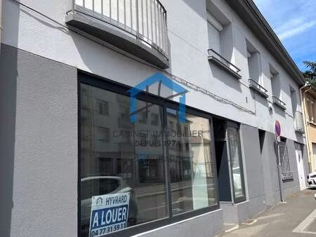 local commercial à louer