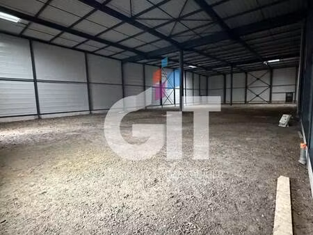 local d'activités à louer