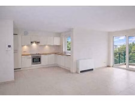 lumineux appartement deux chambres