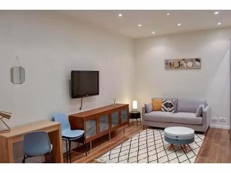 location appartement 1 pièce 32 m² à paris 17 (75017)