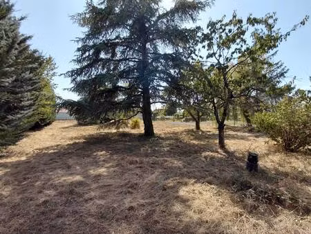 terrain constructible viabilisé à vendre