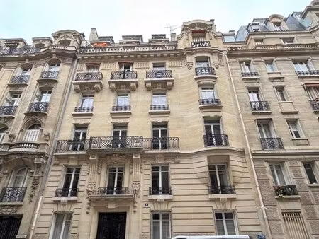 paris xvi - studio dans un immeuble de standing