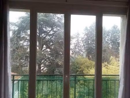 location appartement 3 pièces 63 m² à vélizy-villacoublay (78140)