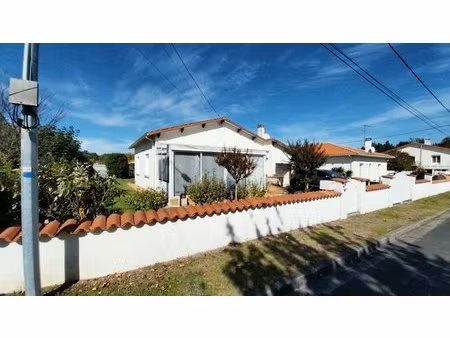 en vente maison 80 m² – 205 000 € |saujon