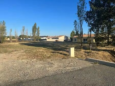 terrain constructible viabilisé à vendre
