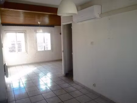 location appartement 3 pièces 56 m² à avignon (84000)