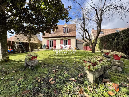 maison individuelle 4 chambres / s-sol total