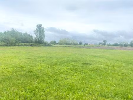 terrain constructible viabilisé à vendre