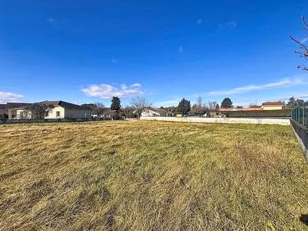 terrain constructible à vendre