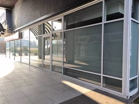 local commercial à vendre