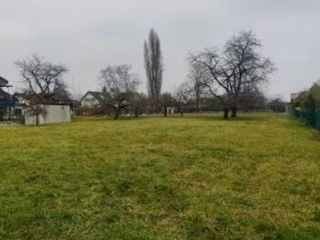 terrain constructible viabilisé à vendre