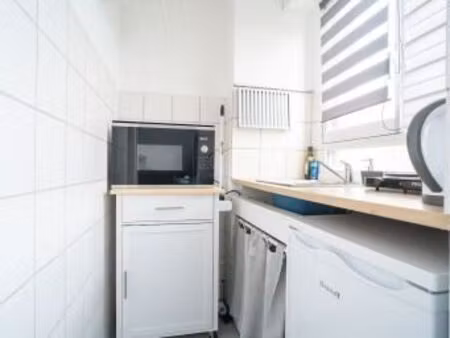 location appartement 1 pièce 24 m² à montreuil (93100)