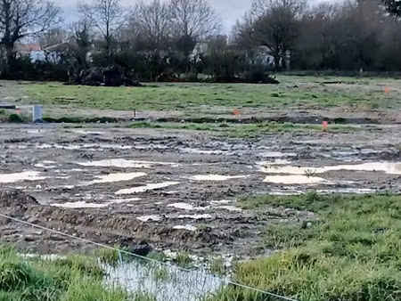 vente terrain 350 m² à saint-urbain (85230)  56 000 €