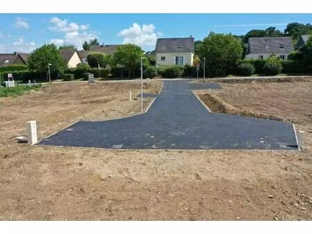terrain constructible viabilisé à vendre