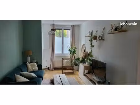 ? à louer – maison meublée 80 m² à la madeleine