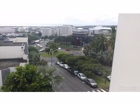 joli studio meublé ste clotilde université